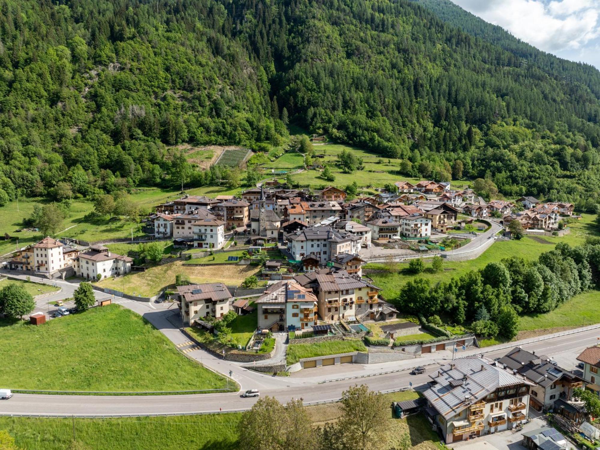Appartamento Bianca Commezzadura Luaran gambar